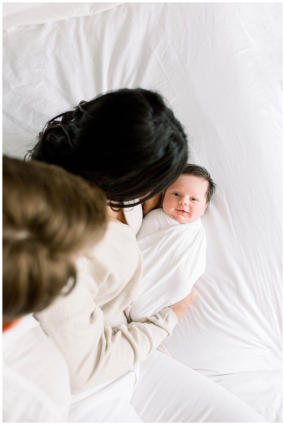 Philadelphia MaineLine Newborn Photographer Timeless Natural 11