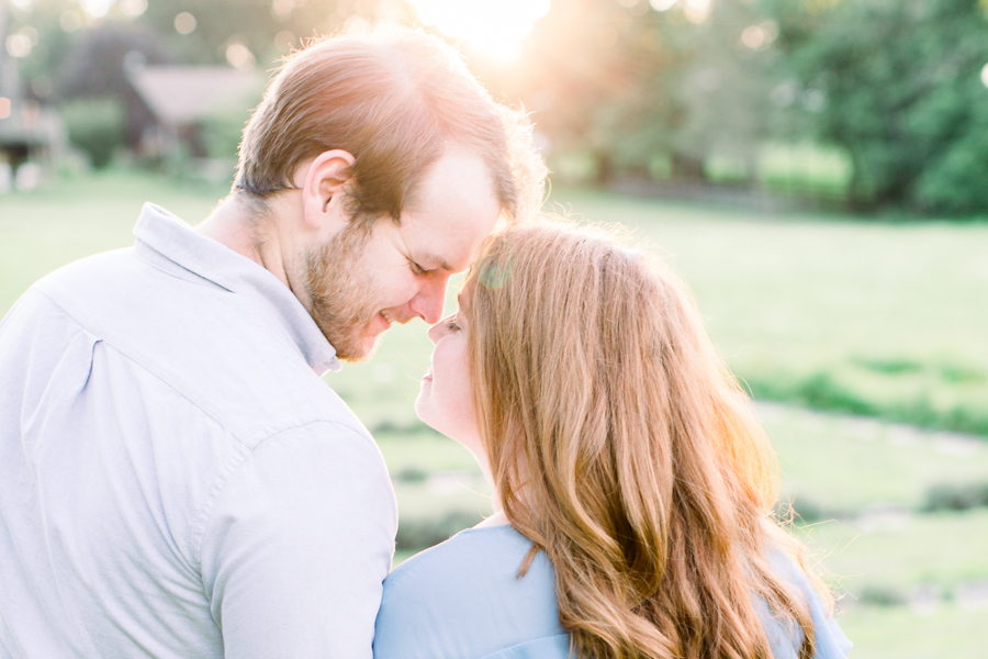 philadelphiamainlineengagementmainlinephotographerlavenderfieldengagementsessionanniversary 5