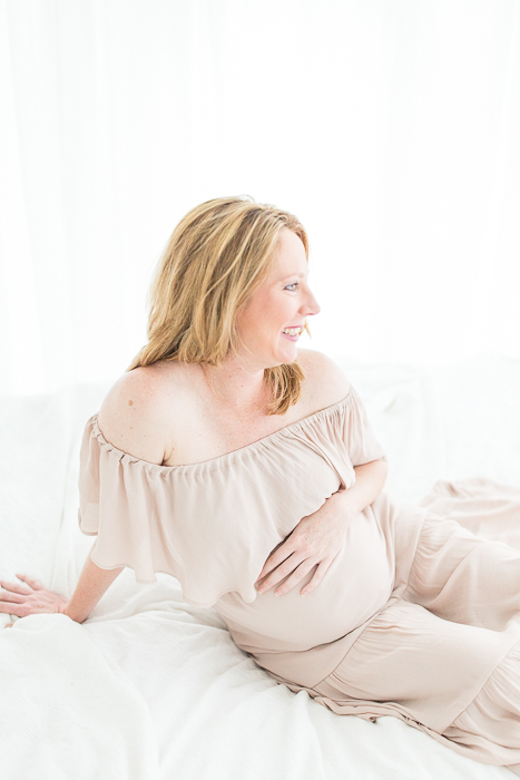 philadelphiamainlinematernityphotographernaturallight 11