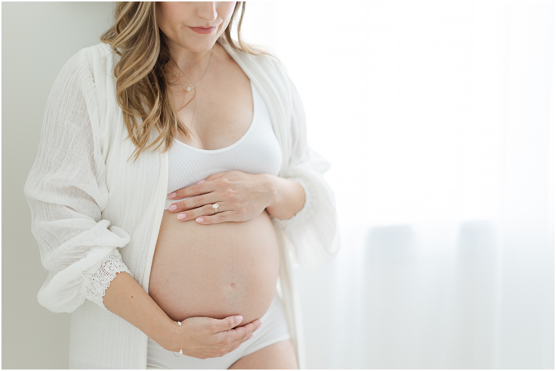 studio maternity photos ski lessons near Philadelphia